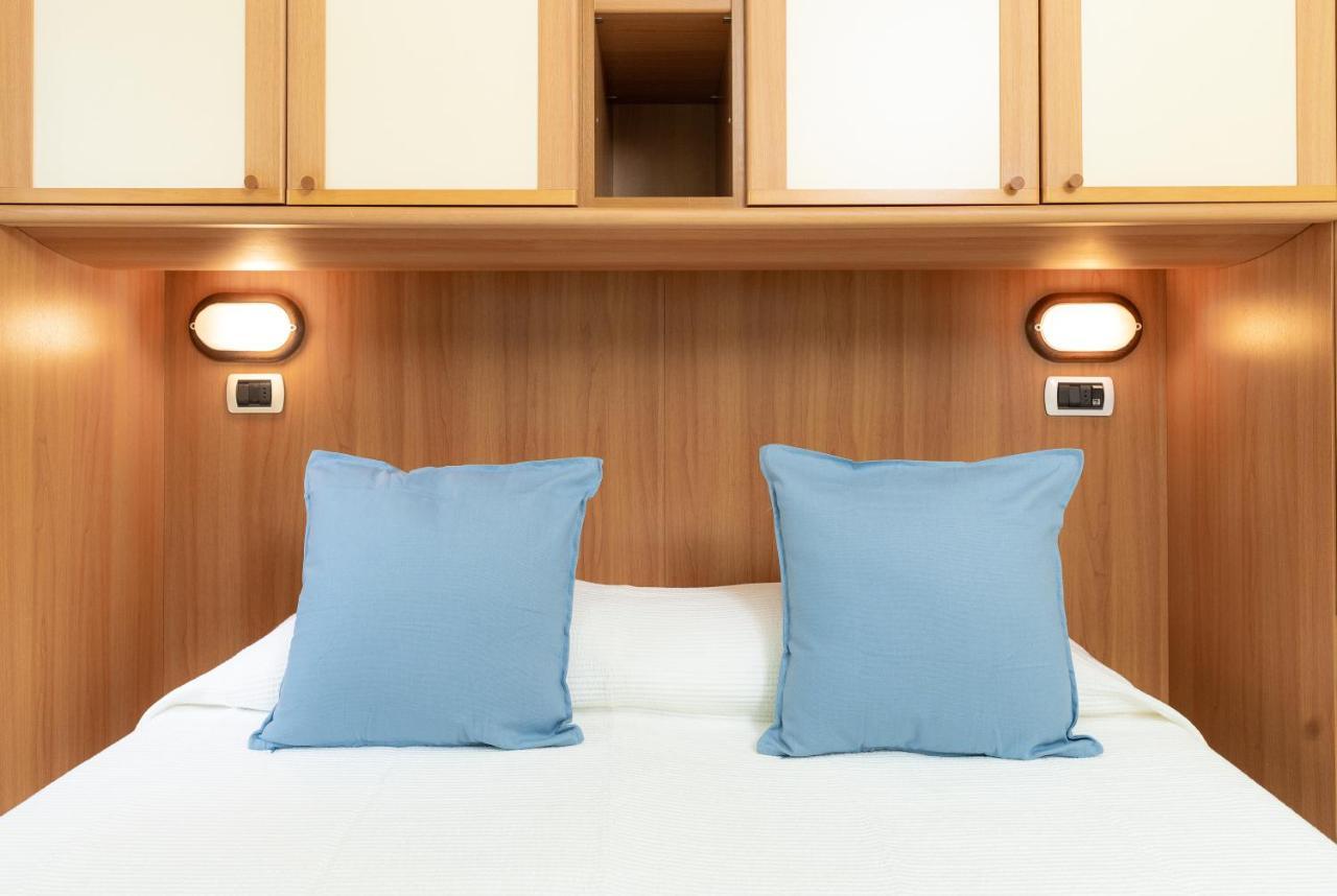 Hotel Greta B&B リミニ エクステリア 写真